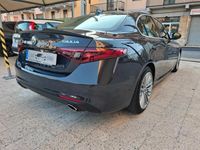 Usata Alfa Romeo Giulia Super 180 CV (132 kW) 2016 Grigio Berlina
