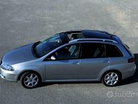 Usata Fiat Croma 150 CV (110 kW) 2010 Grigio Station wagon