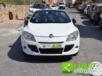 Usata Renault Mégane III 110 CV (80 kW) 2011 Bianco Utilitaria