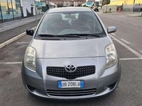 Usata Toyota Yaris Sol 69 CV (50 kW) 2006 Other Berlina