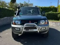 Usata Mitsubishi Pajero 160 CV (117 kW) 2001 Verde SUV