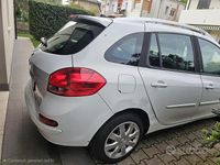 Usata Renault Clio GrandTour 75 CV (55 kW) 2011 Bianco Station wagon