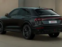 Nuova Audi RS Q8 Performance 640 CV (470 kW) 2026 Nero mito metallizzato SUV