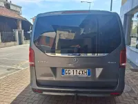 Usata Mercedes V300 Exclusive 239 CV (175 kW) 2021 Grigio Monovolume