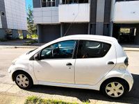 Usata Toyota Aygo Connect Style 68 CV (50 kW) 2011 Bianco Utilitaria