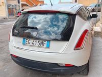 Usata Lancia Delta 2011 Bianco Utilitaria