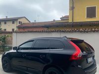 Usata Volvo XC60 163 CV (119 kW) 2010 Nero SUV