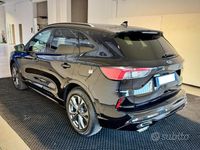 Usata Ford Kuga ST-Line 120 CV (88 kW) 2024 Nero metallizzato SUV