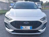 Usata Ford Focus ST-Line 125 CV (91 kW) 2024 Argento Utilitaria