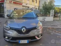 Usata Renault Scénic IV 110 CV (80 kW) 2018 Grigio Monovolume