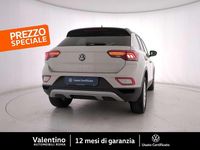 Usata VW T-Roc Life 116 CV (85 kW) 2023 Grigio SUV