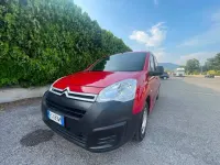 Usata Citroën Berlingo 99 CV (72 kW) 2017 Rosso Monovolume