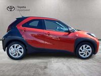 Usata Toyota Aygo X Trend 72 CV (52 kW) 2022 Chili red & black SUV