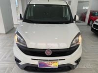 Usata Fiat Doblò 105 CV (77 kW) 2020 Bianco Monovolume