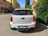 Usata Mini Cooper SD Countryman Business 143 CV (105 kW) 2015 Bianco SUV