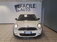 Usata Mini Cooper D Hype 75 CV (55 kW) 2014 Beige Utilitaria