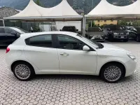 Usata Alfa Romeo Giulietta 170 CV (125 kW) 2011 Utilitaria