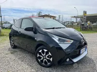Usata Toyota Aygo Connect Style 72 CV (52 kW) 2021 Nero Utilitaria