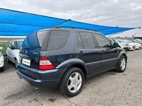 Usata Mercedes ML55 AMG AMG 347 CV (255 kW) 2001 Blu SUV
