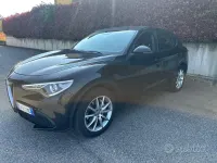 Usata Alfa Romeo Stelvio 210 CV (154 kW) 2019 Nero SUV