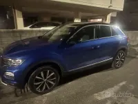Usata VW T-Roc 116 CV (85 kW) 2020 Blu SUV