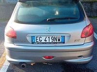 Usata Peugeot 206 S 75 CV (55 kW) 2004 Berlina