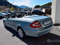 Usata Mercedes CLK200 Elegance 163 CV (119 kW) 2004 Blu Cabrio