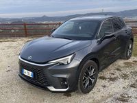 Usata Lexus LBX 91 CV (66 kW) 2024 Grigio SUV