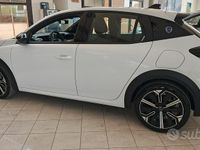 Nuova Lancia Ypsilon 100 CV (73 kW) 2025 Bianco Utilitaria