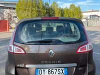 Usata Renault Scénic III 110 CV (80 kW) 2009 Marrone Monovolume