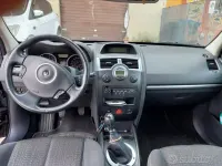 Usata Renault Mégane 100 CV (73 kW) 2006 Nero Utilitaria