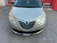 Usata Lancia Ypsilon Platinum 95 CV (69 kW) 2011 Grigio Utilitaria