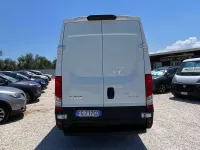 Usata Iveco Daily 145 CV (106 kW) 2016 Bianco Furgone