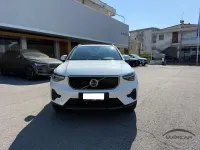 Nuova Volvo XC40 163 CV (119 kW) 2026 Bianco SUV