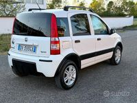 Usata Fiat Panda Climbing 60 CV (44 kW) 2009 Bianco Utilitaria