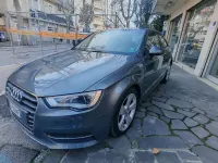 Usado Audi A3 Ambiente 150 CV (110 kW) 2015 Gris Berlina