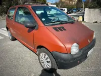 Usata Renault Twingo 58 CV (42 kW) 1998 Arancione Utilitaria