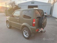 Second-hand Suzuki Jimny 85 CP (62 kW) 2006 Gri SUV
