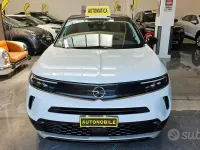 Usata Opel Mokka Elegance 131 CV (96 kW) 2021 Bianco SUV