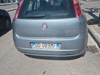 Usata Fiat Grande Punto 75 CV (55 kW) 2006 Grigio Utilitaria