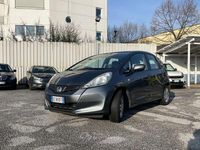 Usata Honda Jazz Trend 90 CV (66 kW) 2015 Grigio Utilitaria