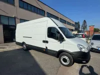 Usata Iveco Daily 145 CV (106 kW) 2014 Bianco Furgone