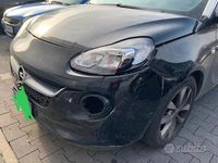 Usata Opel Adam 70 CV (51 kW) 2017 Nero Utilitaria
