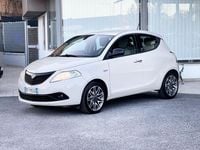 Usata Lancia Ypsilon 95 CV (69 kW) 2016 Beige Utilitaria