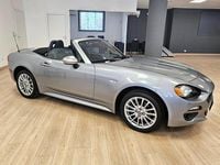 Usata Fiat 124 Spider Lusso 140 CV (102 kW) 2017 Argento Cabrio