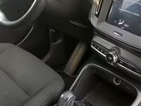Usata Volvo XC40 150 CV (110 kW) 2019 Grigio SUV
