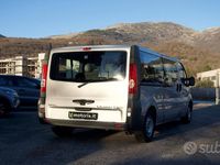 Usata Opel Vivaro 120 CV (88 kW) 2009 Grigio Monovolume