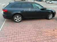 Usata Audi A4 135 CV (99 kW) 2018 Blu Station wagon