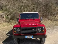 Usata Land Rover Defender 122 CV (89 kW) 2014 Viola Station wagon