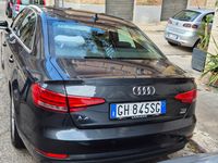 Begagnad Audi A4 150 HK (110 kW) 2018 Grå Sedan
